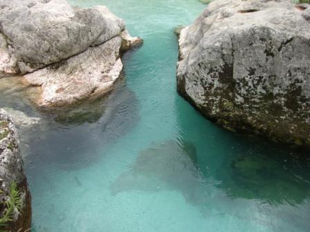 De Soca rivier, helder koud water